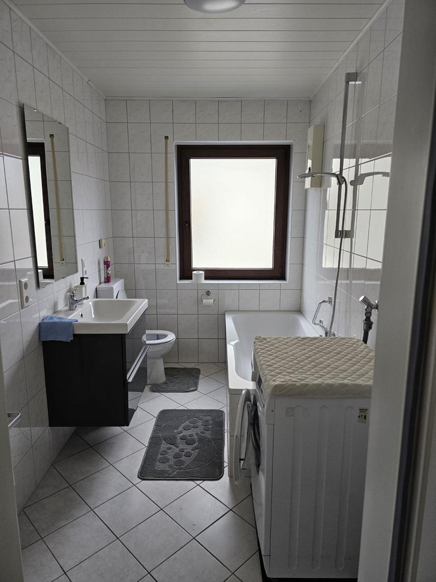 Gemuetliche Ferienwohnung Mülheim-Kärlich エクステリア 写真